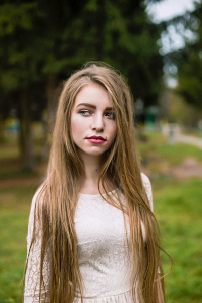 Sofiya, 19