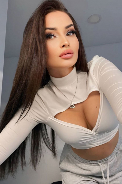 Simona
