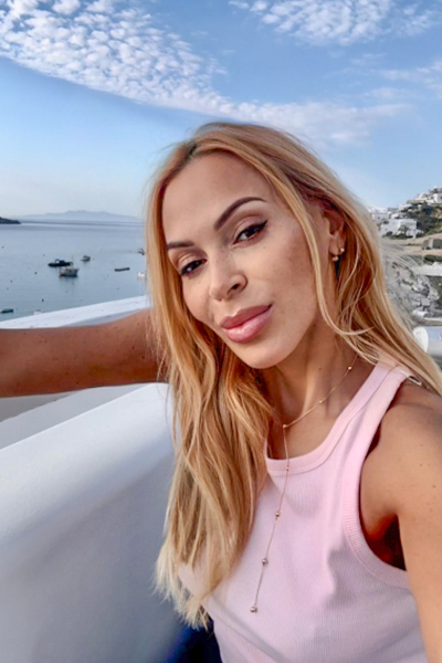 Alyona