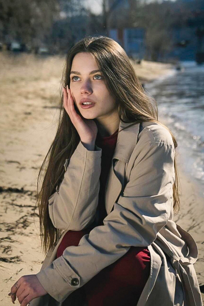 Alona