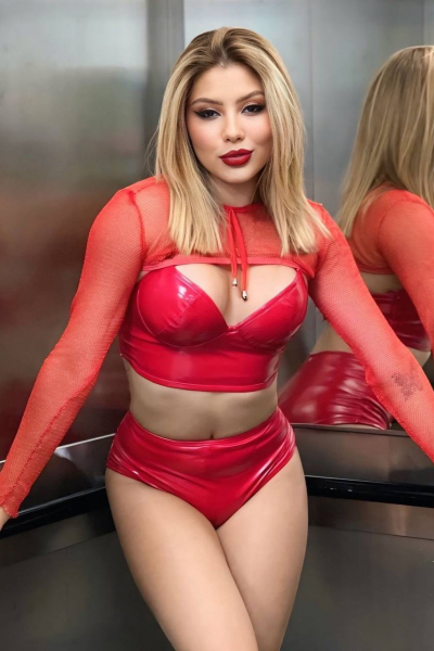 Jennyfer
