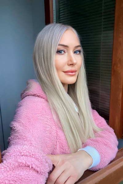 Alla